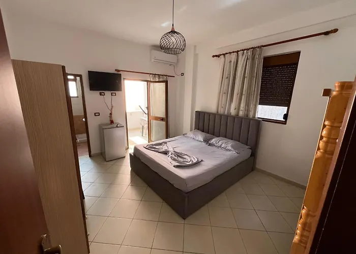 B Bibaj Konukevi Dıraç